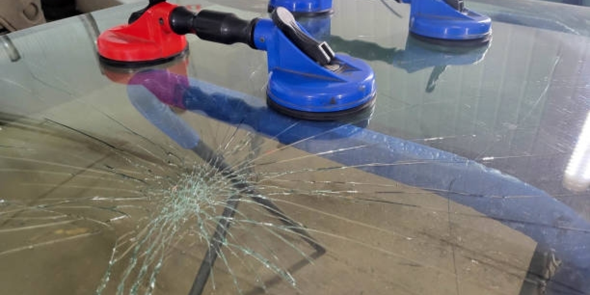 The Importance of Hiring Professional Commercial Glass Installers